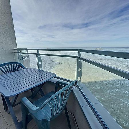 Appartement Avec Balcon, Proche Des Plages Et Commerces - Fr-1-361-89 Granville Exterior photo