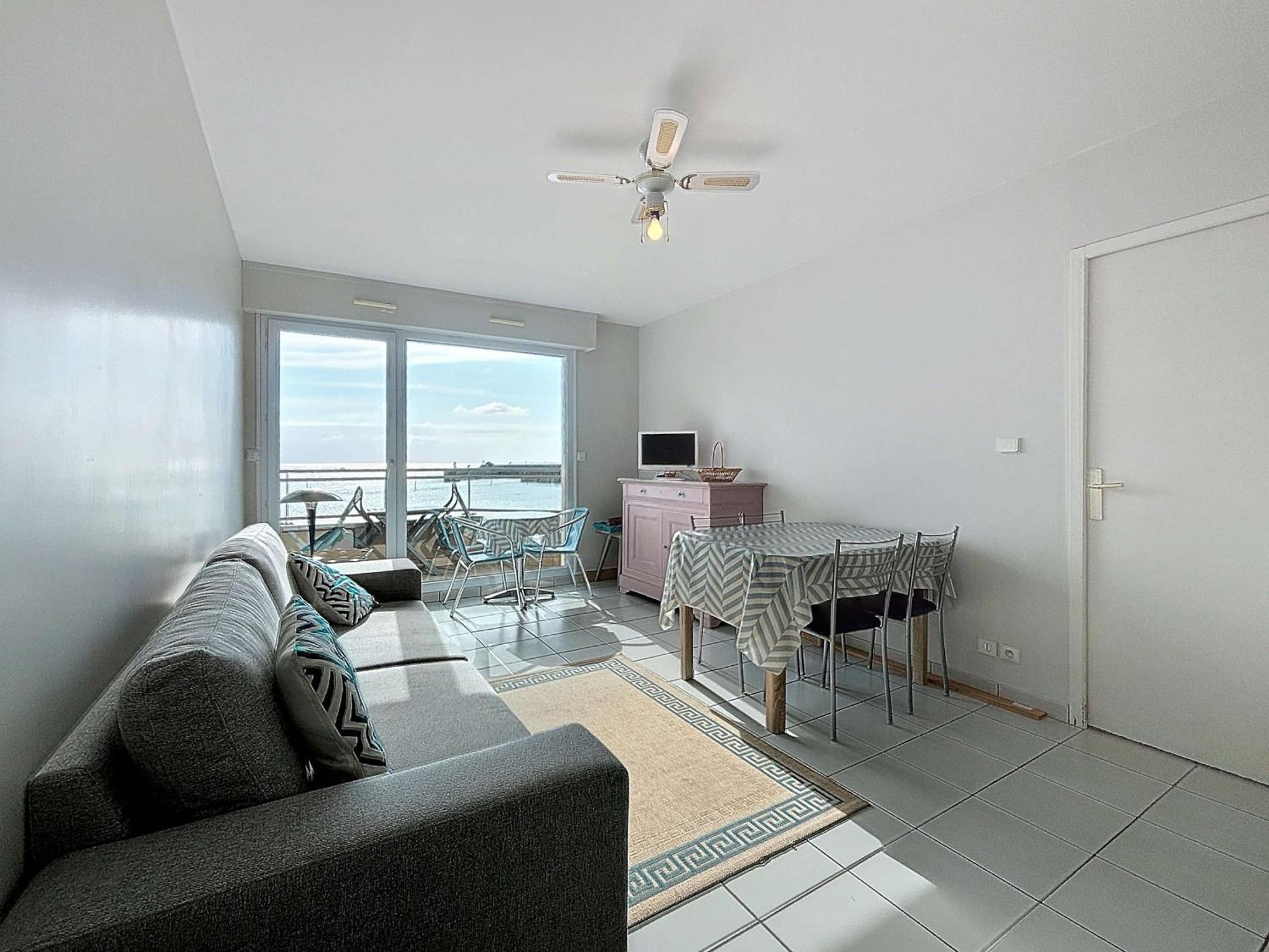 Appartement Avec Balcon, Proche Des Plages Et Commerces - Fr-1-361-89 Granville Exterior photo